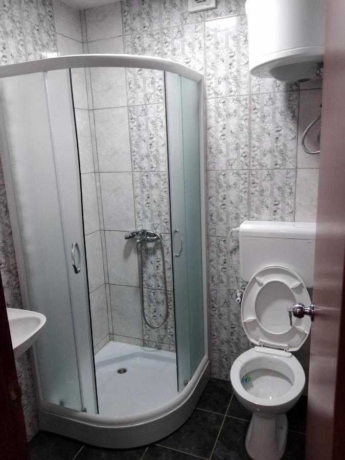 Srebrna Nit Apartment Veliko Gradište Екстериор снимка
